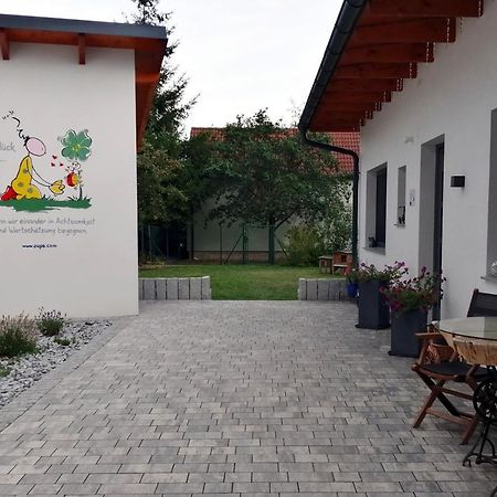 Wohlfuehlhof Bachzelt Hotell Weitersfeld Exteriör bild