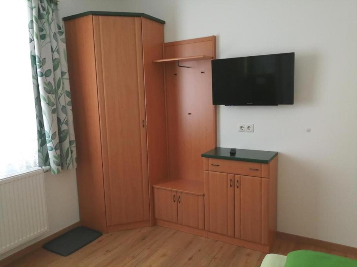 Wohlfuehlhof Bachzelt Hotell Weitersfeld Exteriör bild