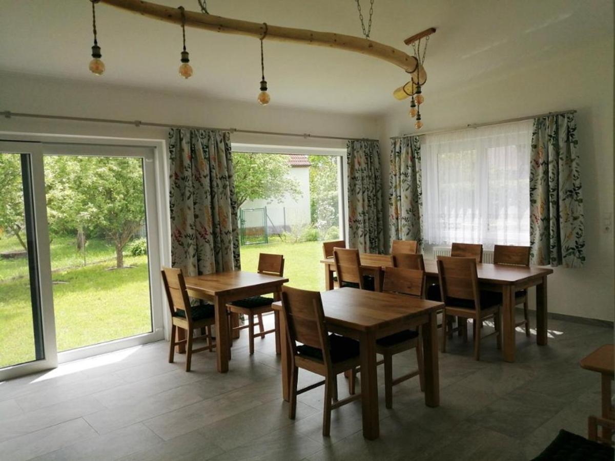 Wohlfuehlhof Bachzelt Hotell Weitersfeld Exteriör bild